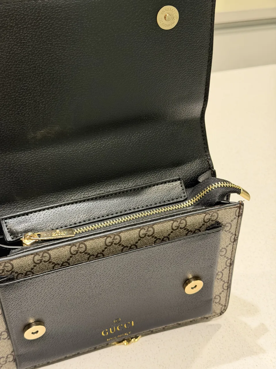 Cartera A ≠ - imagen 5