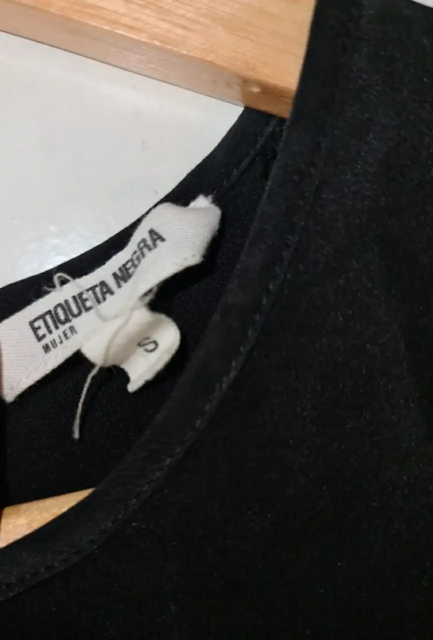 Blusa Etiqueta Negra - imagen 2