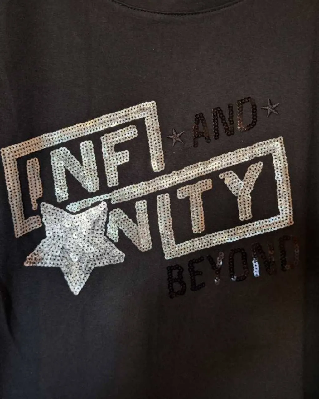 Remera Ossira - Vista 3