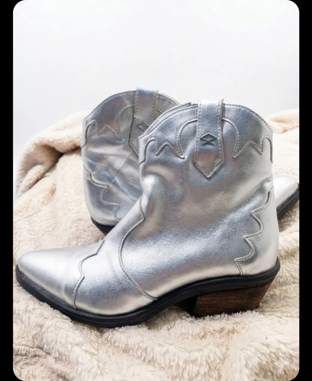 Botines Nazaria - imagen 1