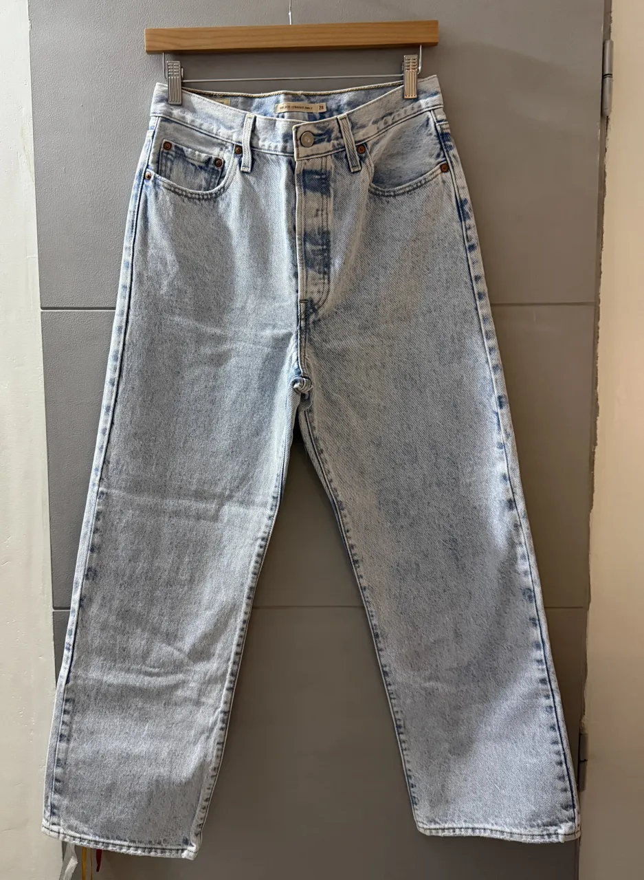 Jean Levi's - imagen 1