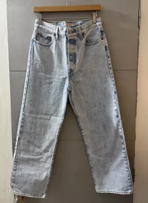 Levi's