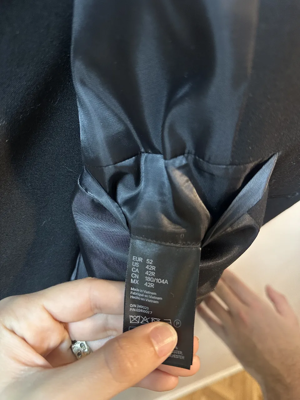 Traje H&M - imagen 4