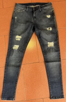 Levi's