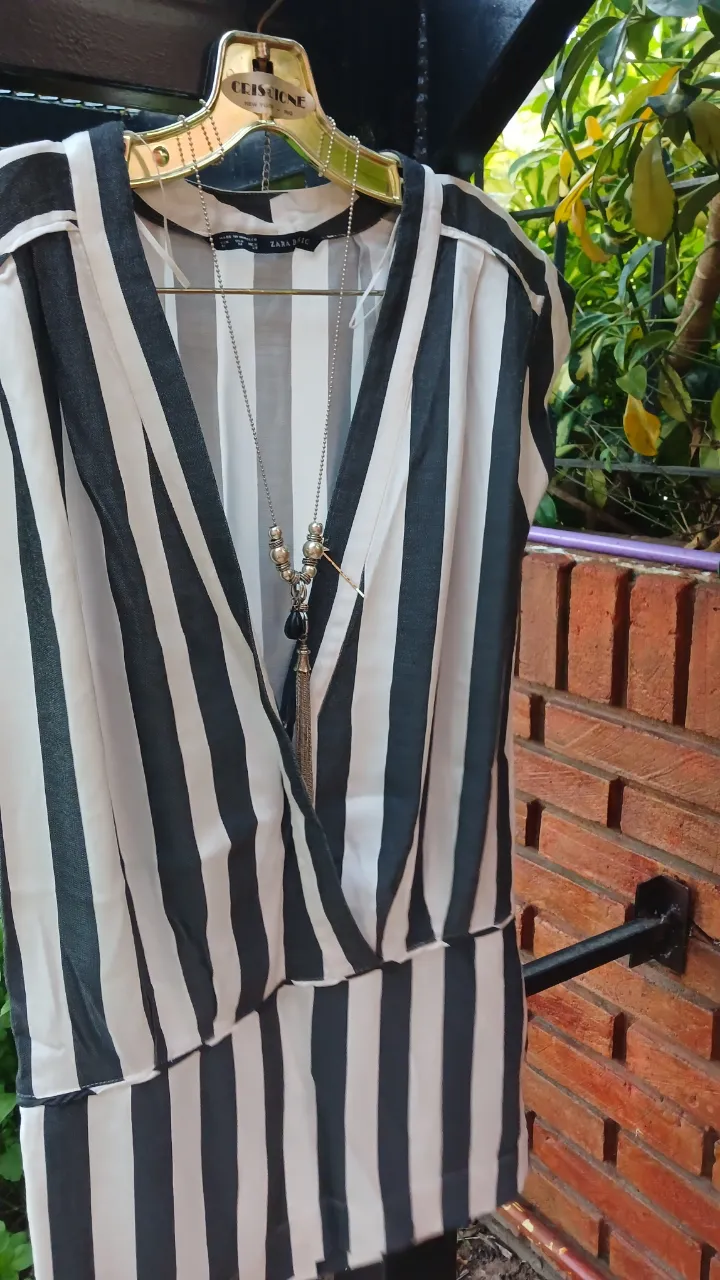 Vestido Zara