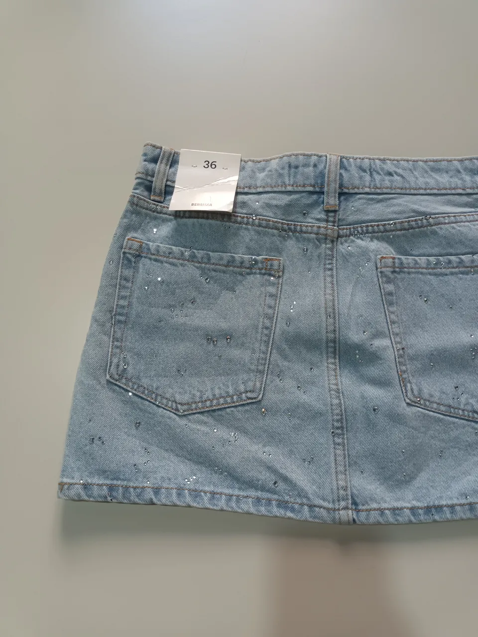 Minifalda Bershka - imagen 4