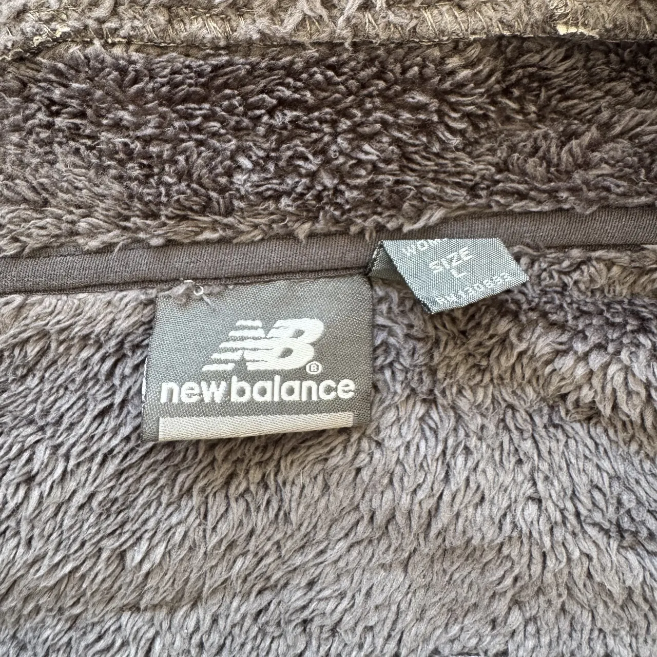Campera New Balance - imagen 2