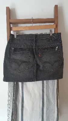 Levi's