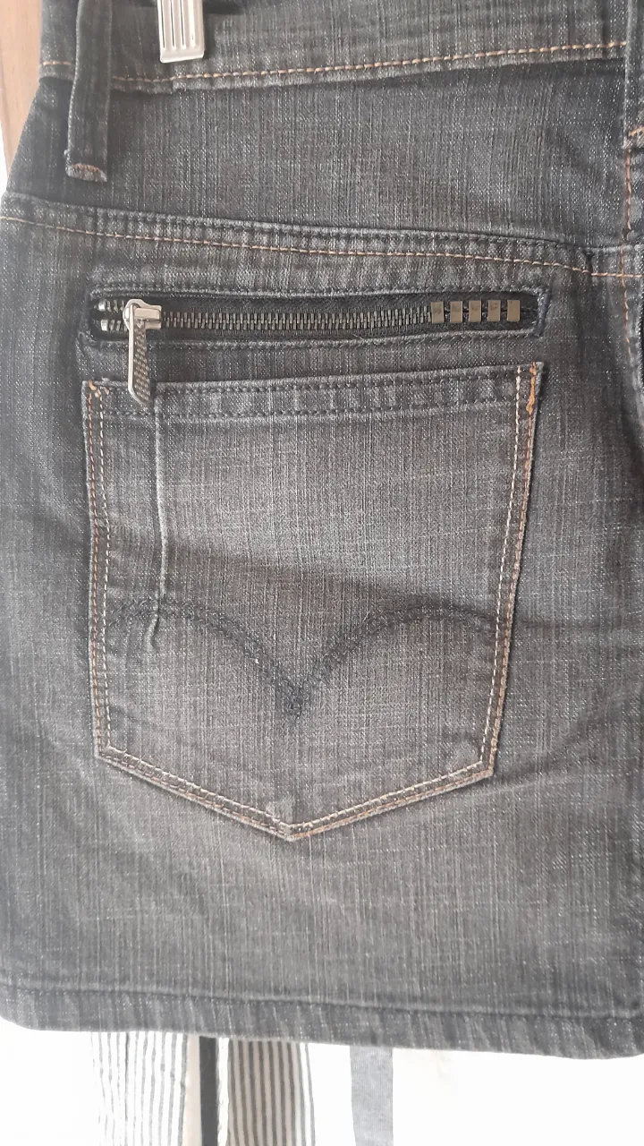Pollera Levi's - imagen 4