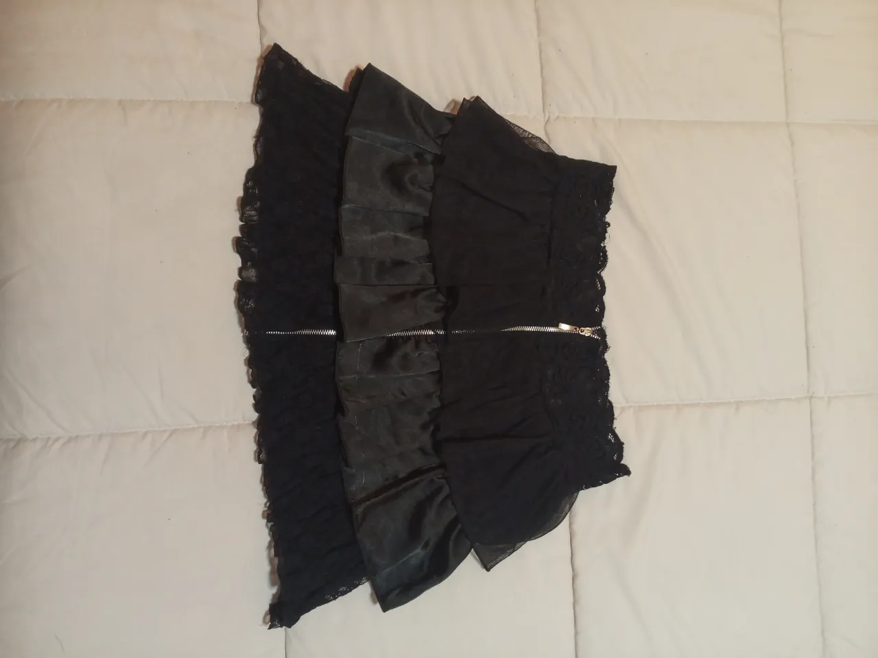 Pollera A ≠ - imagen 2