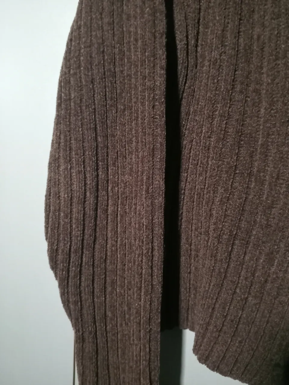 Cardigan A ≠ - Vista 3