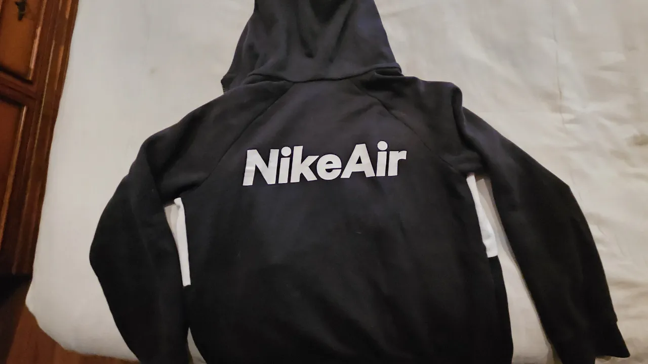 Buzo Nike - imagen 3