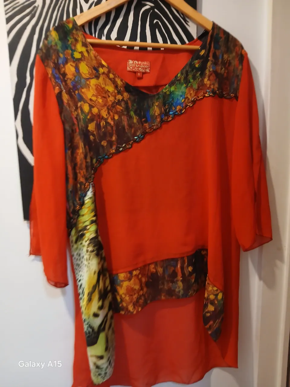Blusa A ≠ - imagen 2