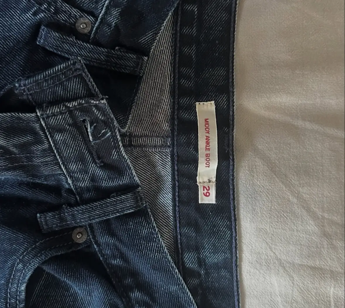 Jean Levi's - imagen 2
