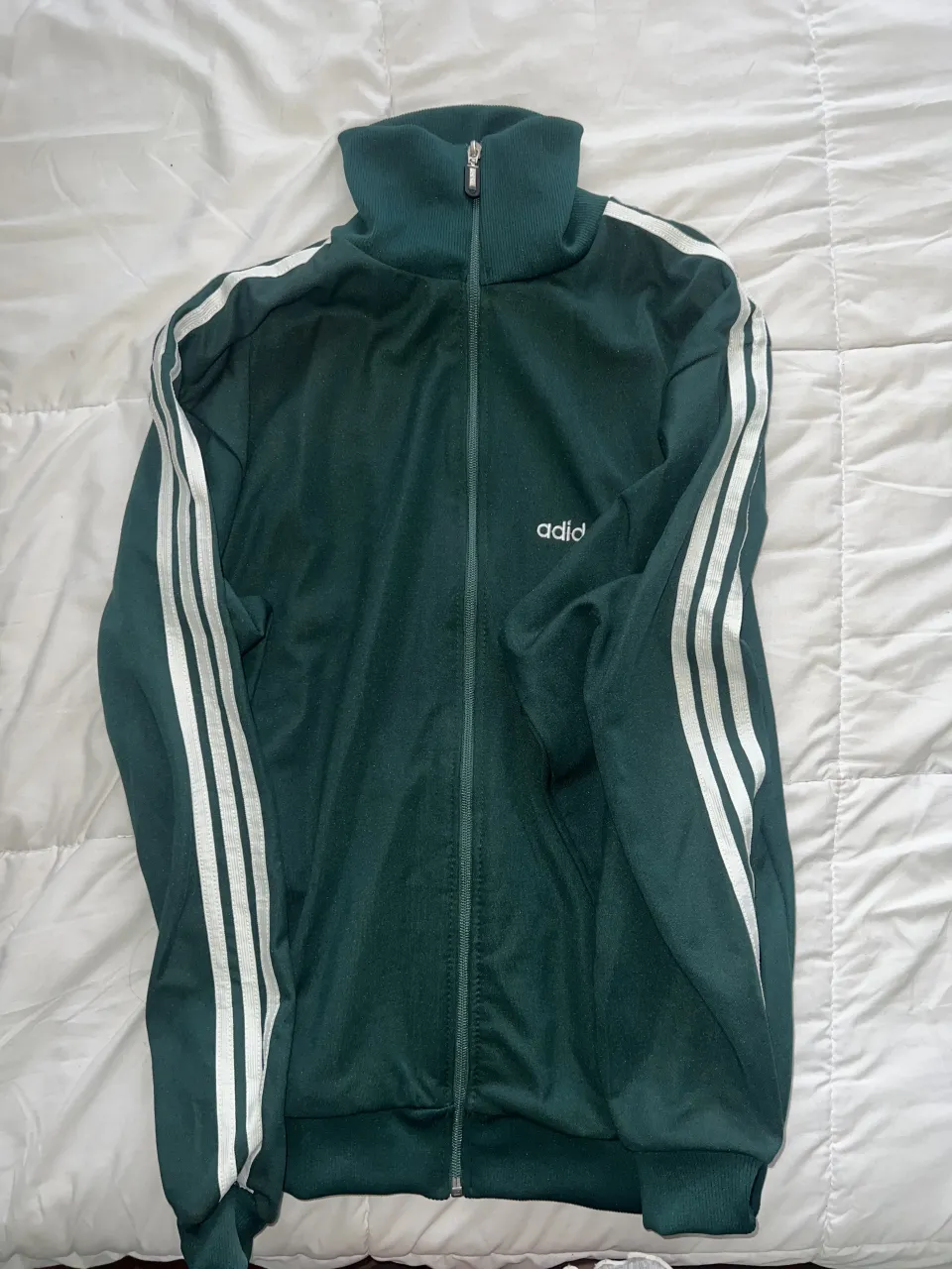 Buzo adidas - imagen 1