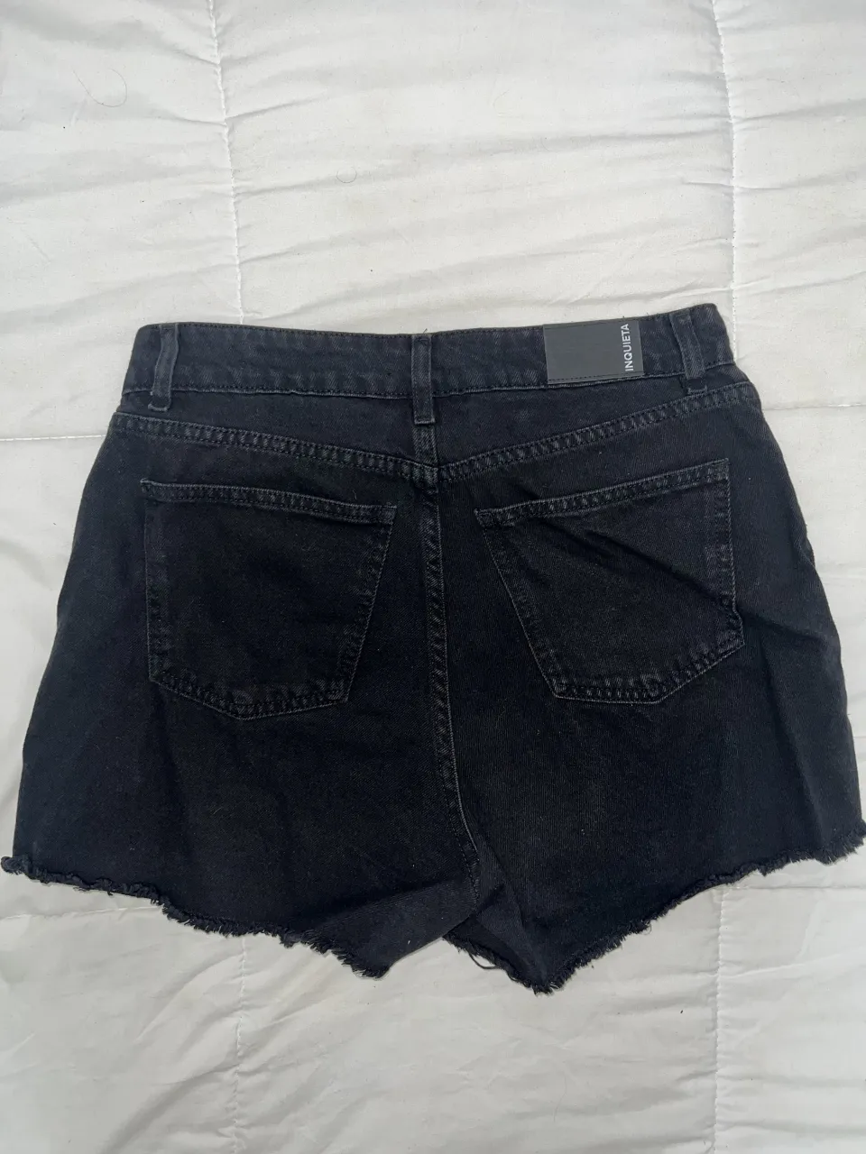 Short Inquieta - imagen 3