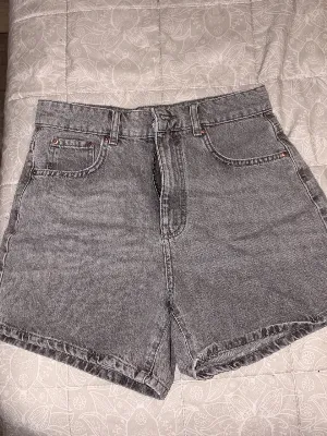 Gina Tricot