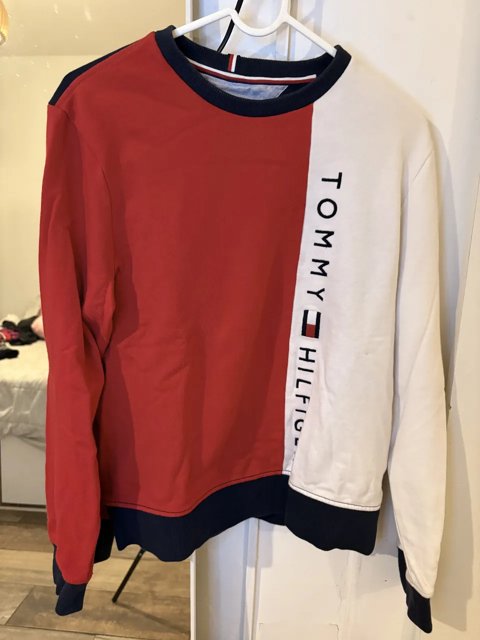 Buzo Tommy Hilfiger - imagen 4