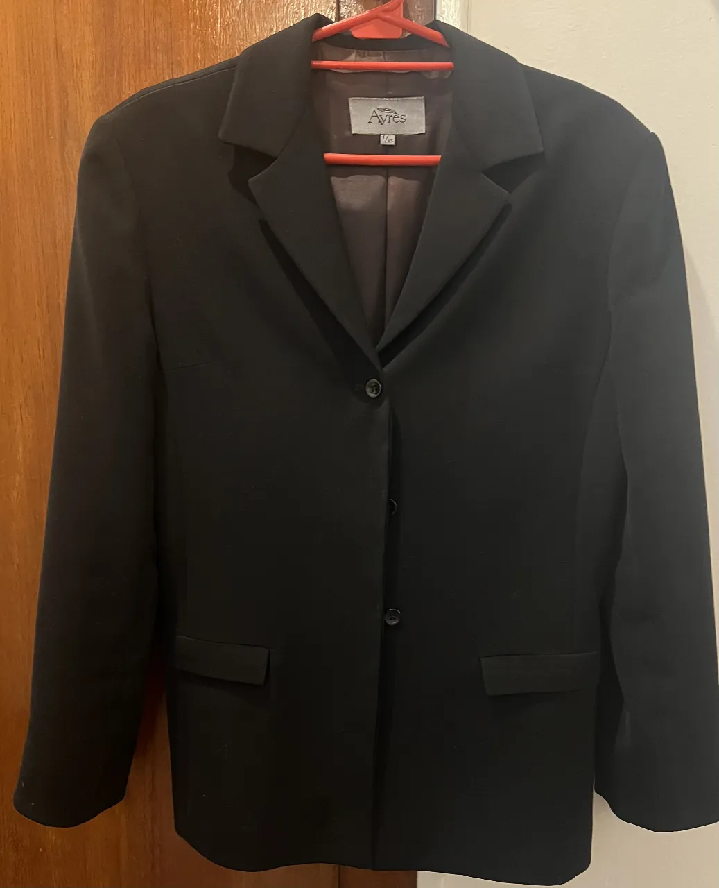 Blazer Ayres - imagen 3