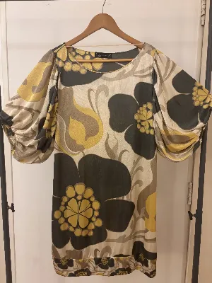 Zara Woman