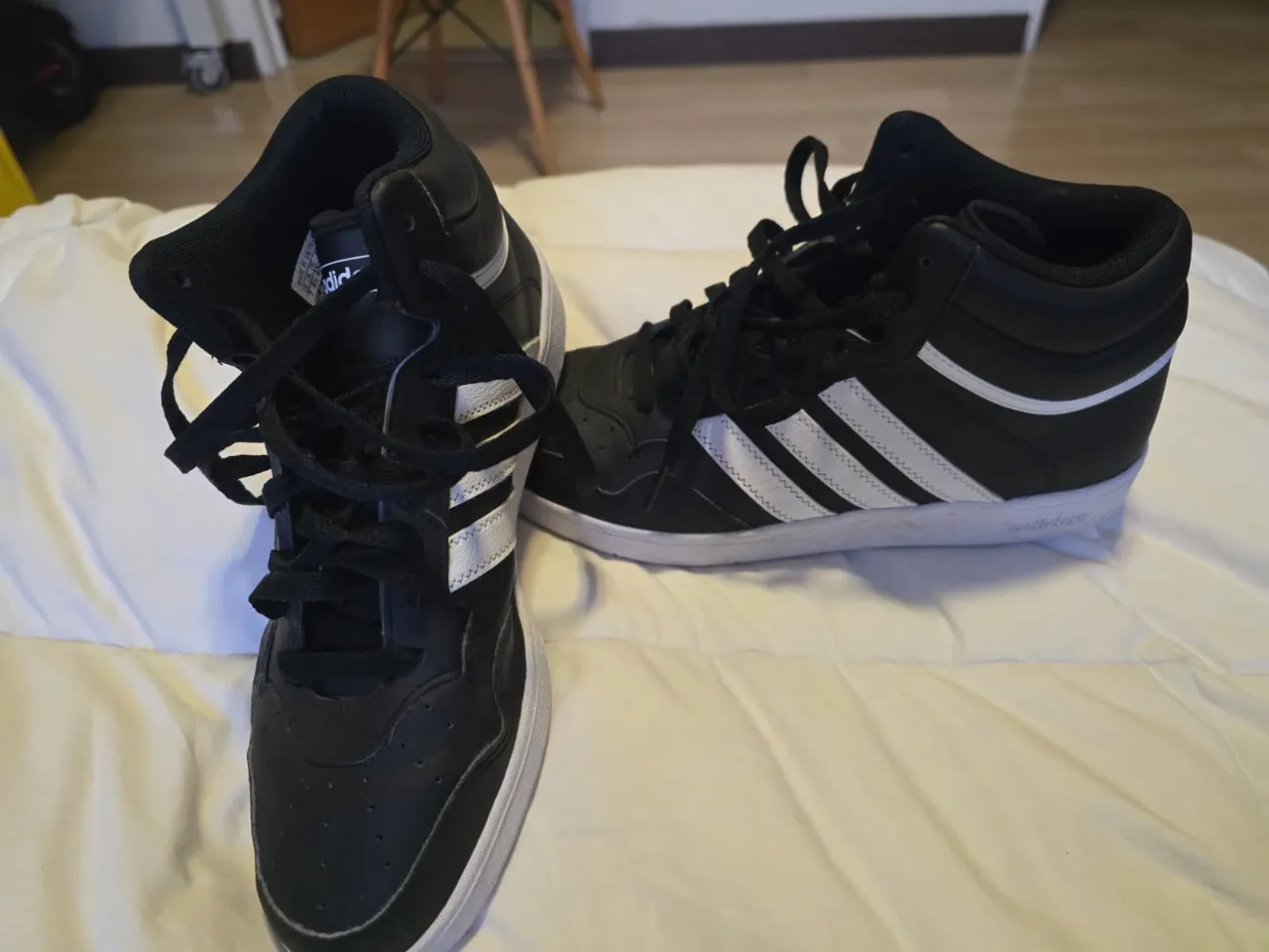 Zapatillas adidas - imagen 1