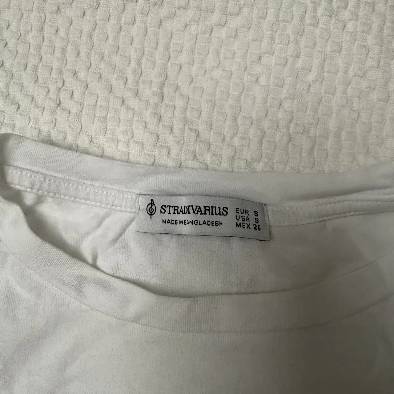 Remera Stradivarius - imagen 2
