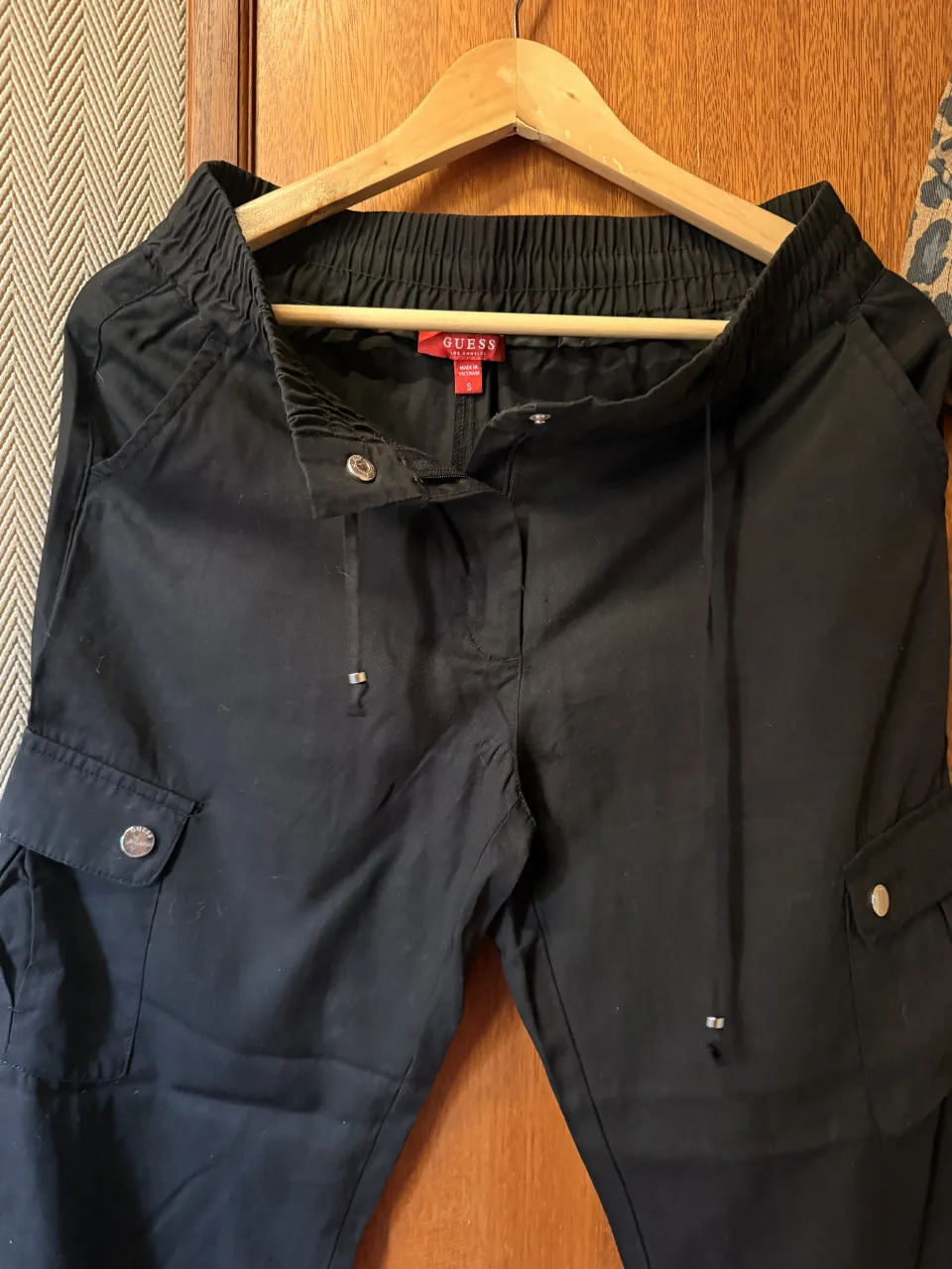 Pantalón GUESS - imagen 2