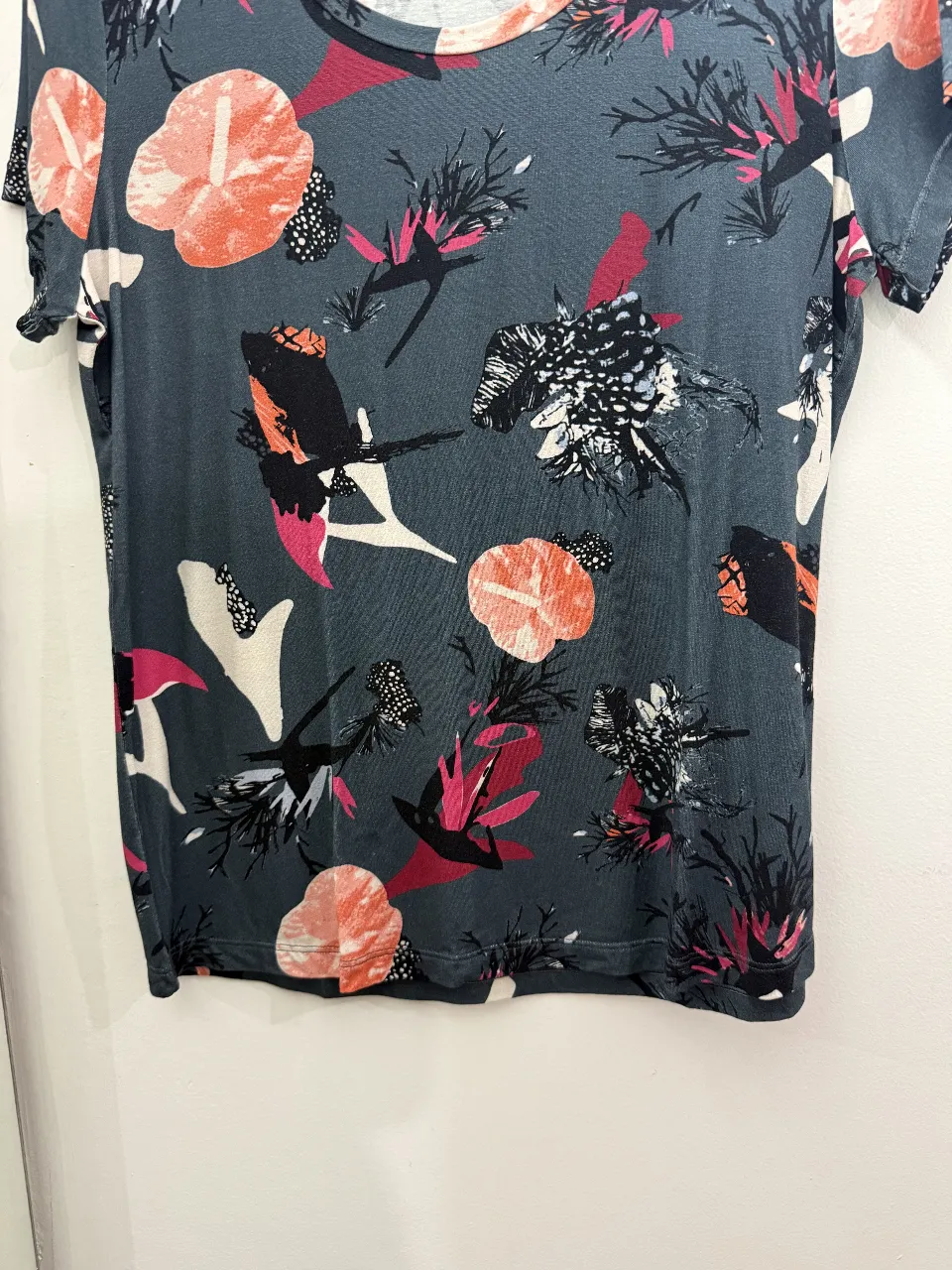 Remera Ayres - Vista 3