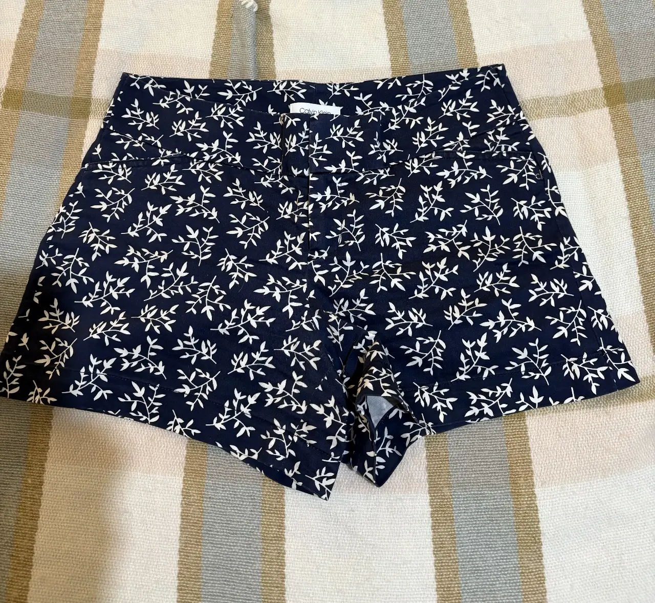 Short Calvin Klein - imagen 1