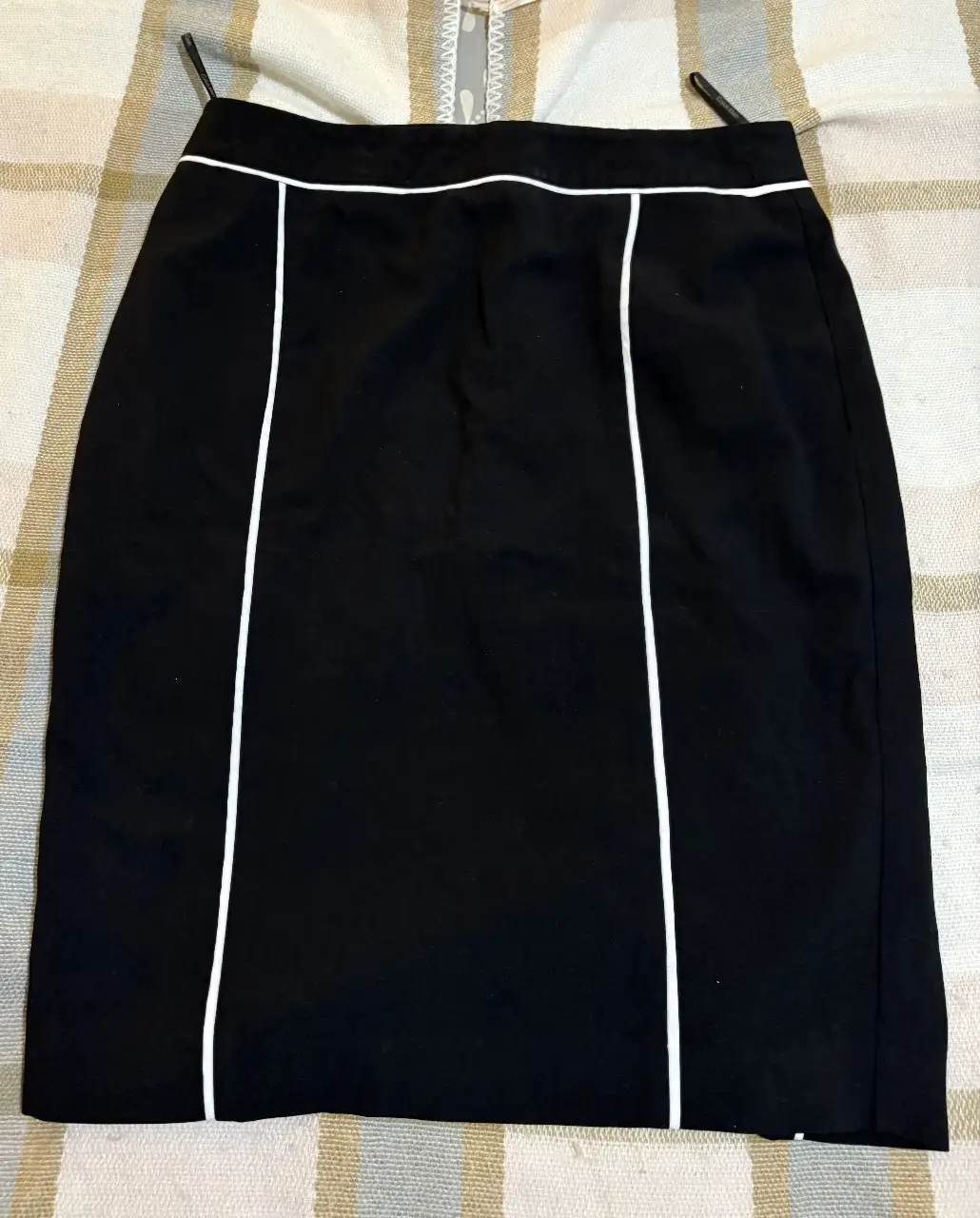 Pollera Calvin Klein - imagen 1