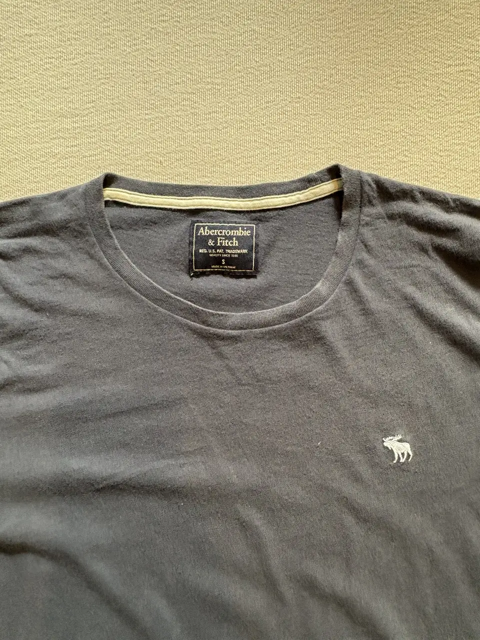 Remera Abercrombie & Fitch - imagen 1
