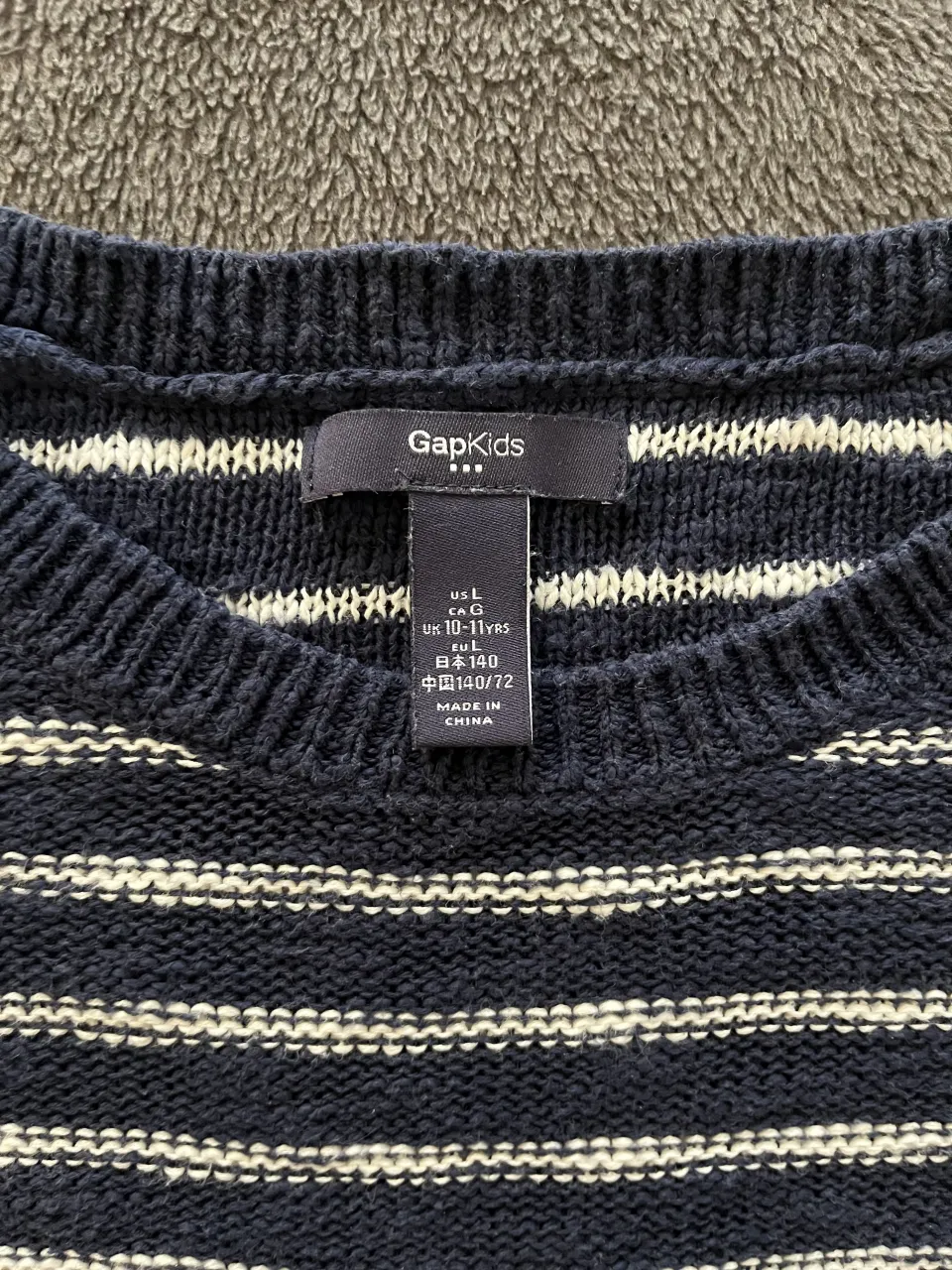Sweater de cuello redondo GAP - imagen 2