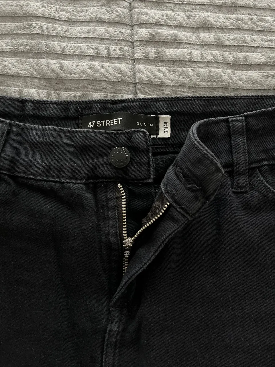 Short 47 Street - imagen 2