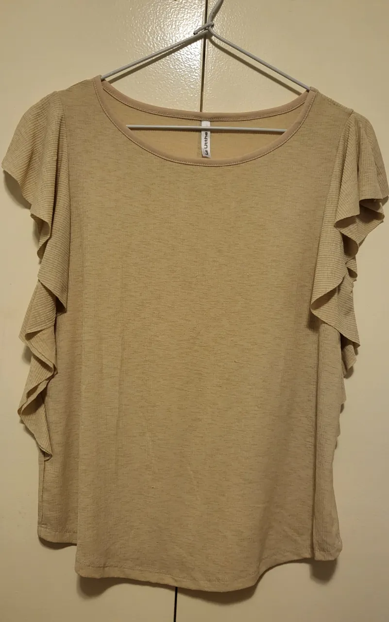 Remera Leuthe - imagen 1