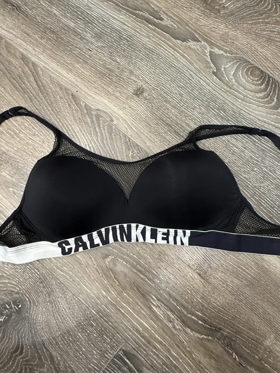 Corpiño deportivo Calvin Klein - imagen 1