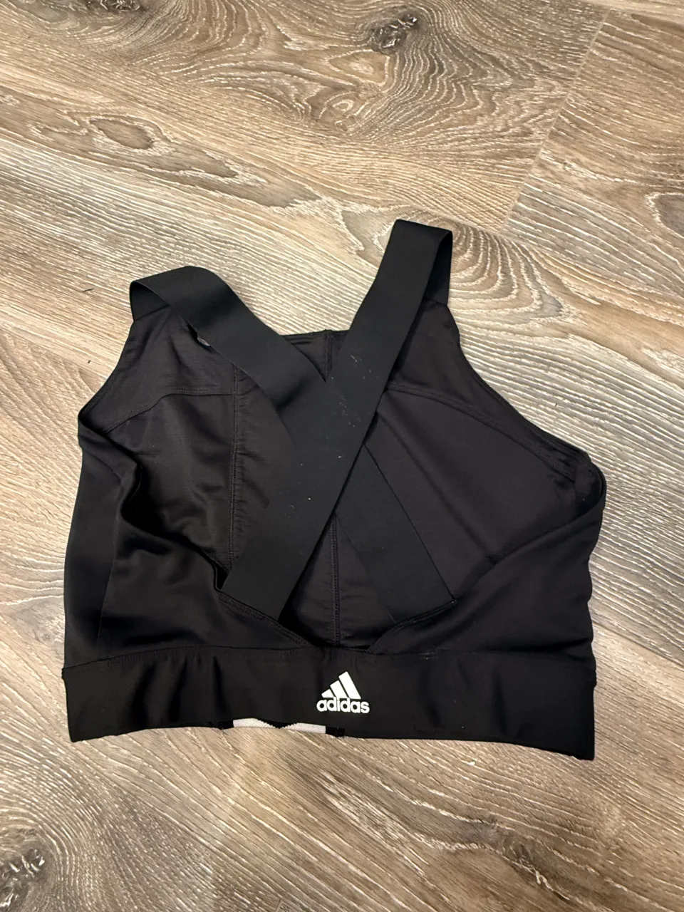 Top adidas - imagen 2