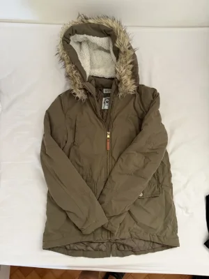 H&M