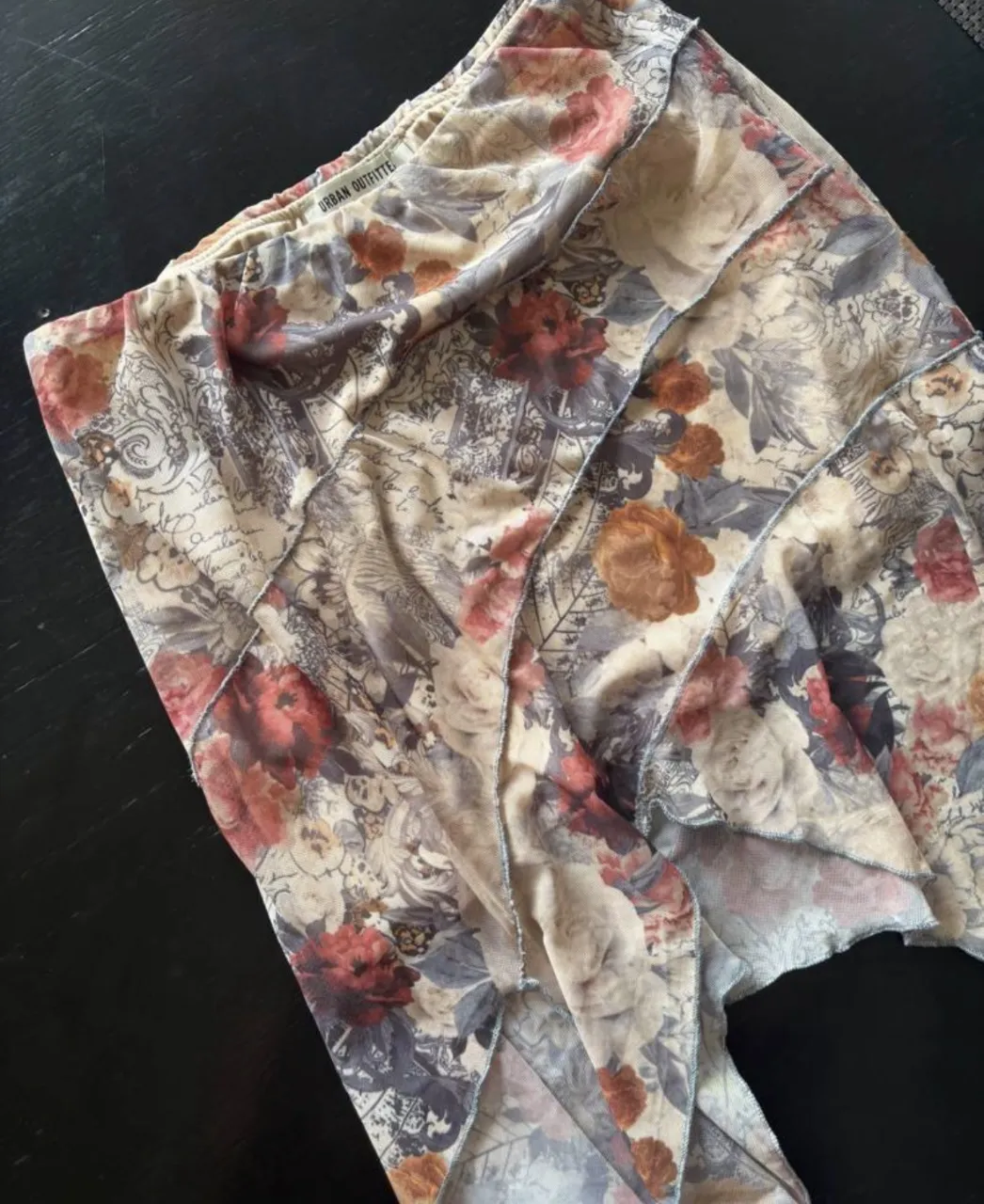 Pollera Urban Outfitters - imagen 2