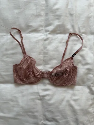 Victoria's Secret