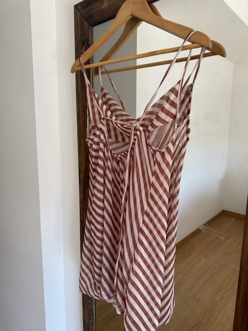 Vestido A ≠ - Vista 2