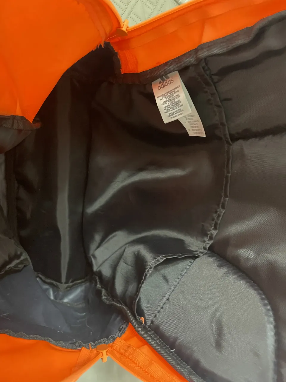 Mochila adidas - imagen 4