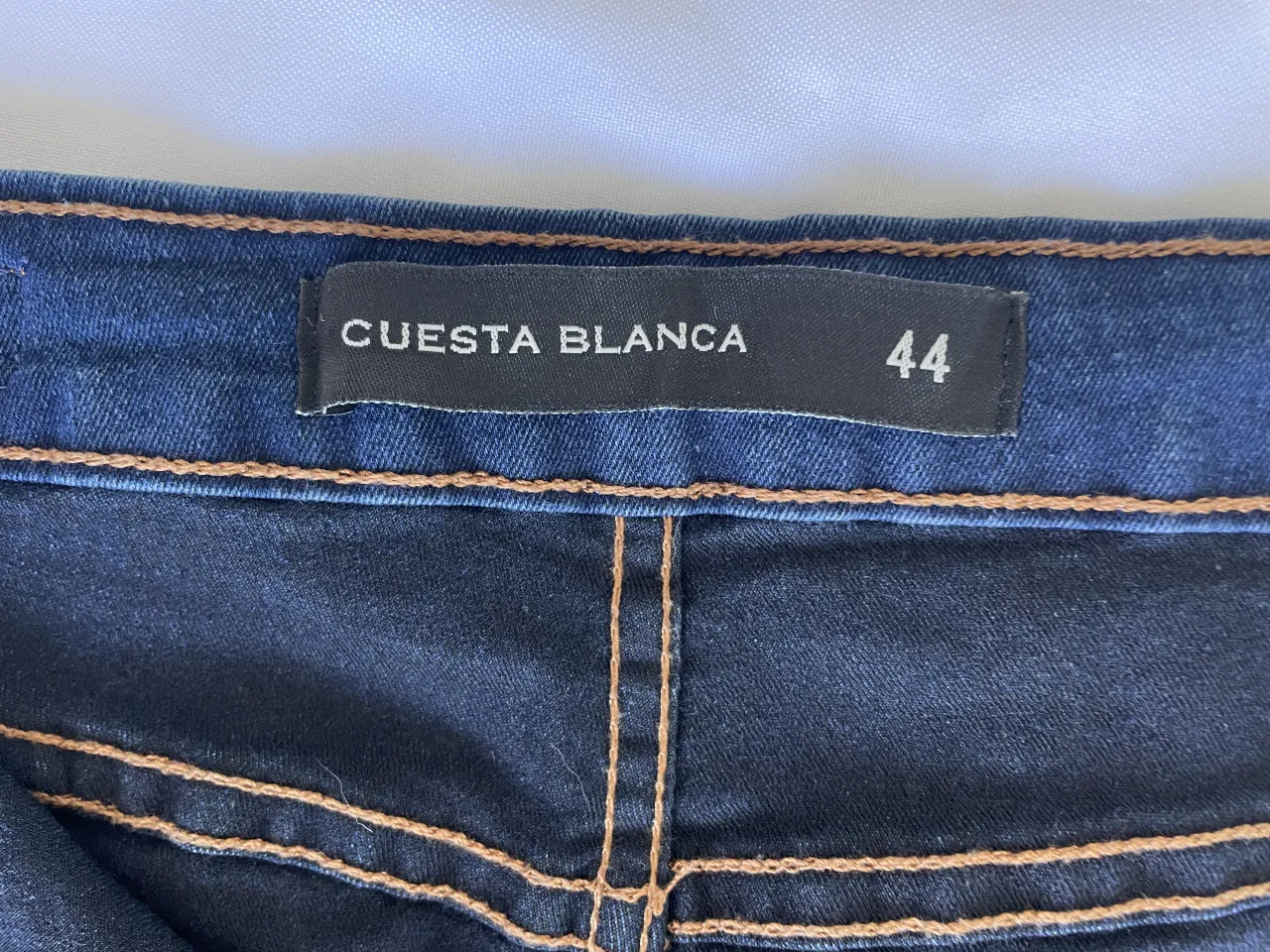 Jean Cuesta Blanca - imagen 3
