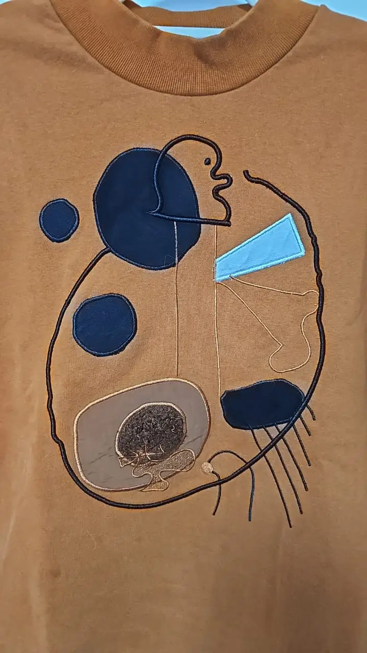 Buzo Ay Not Dead - imagen 3