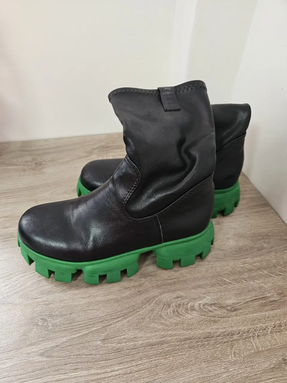 Botas Sarkany - imagen 1