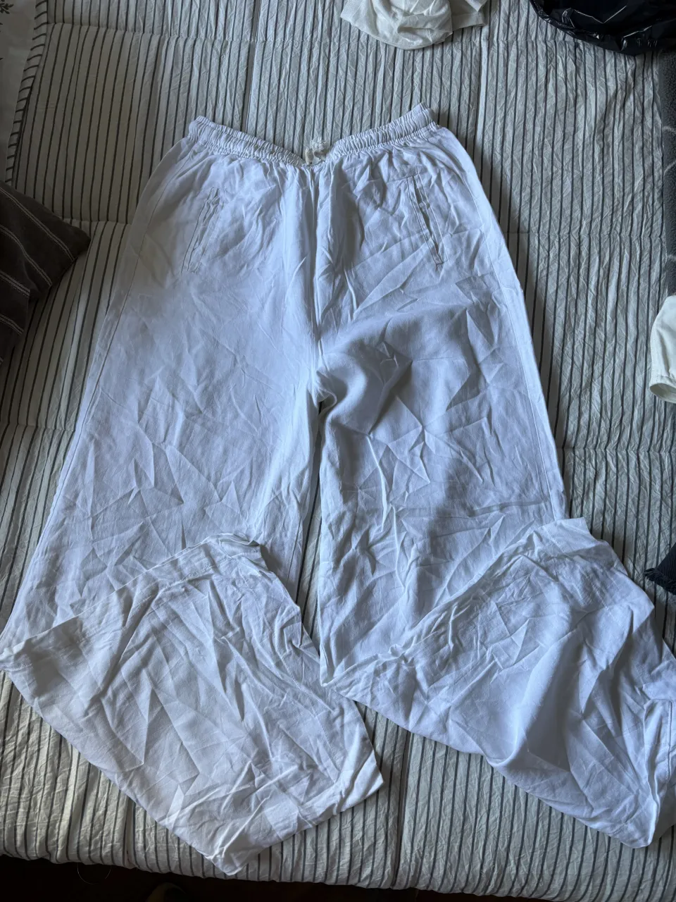 Pantalón A ≠ - imagen 1