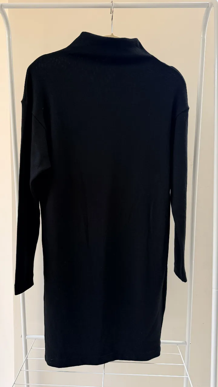 Remera UNIQ - imagen 1