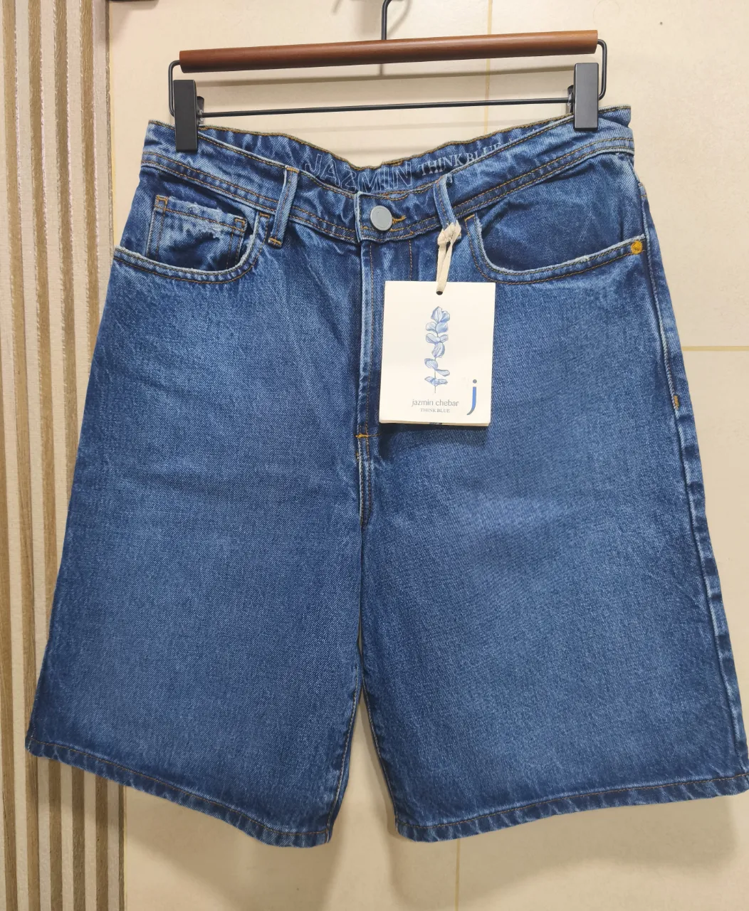 Short Jazmín Chebar - imagen 1