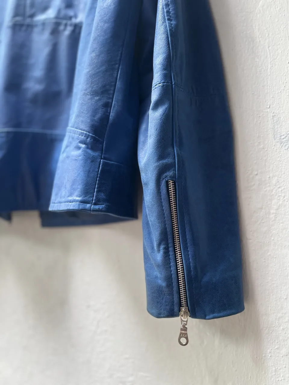Campera Emporio cuero - imagen 4