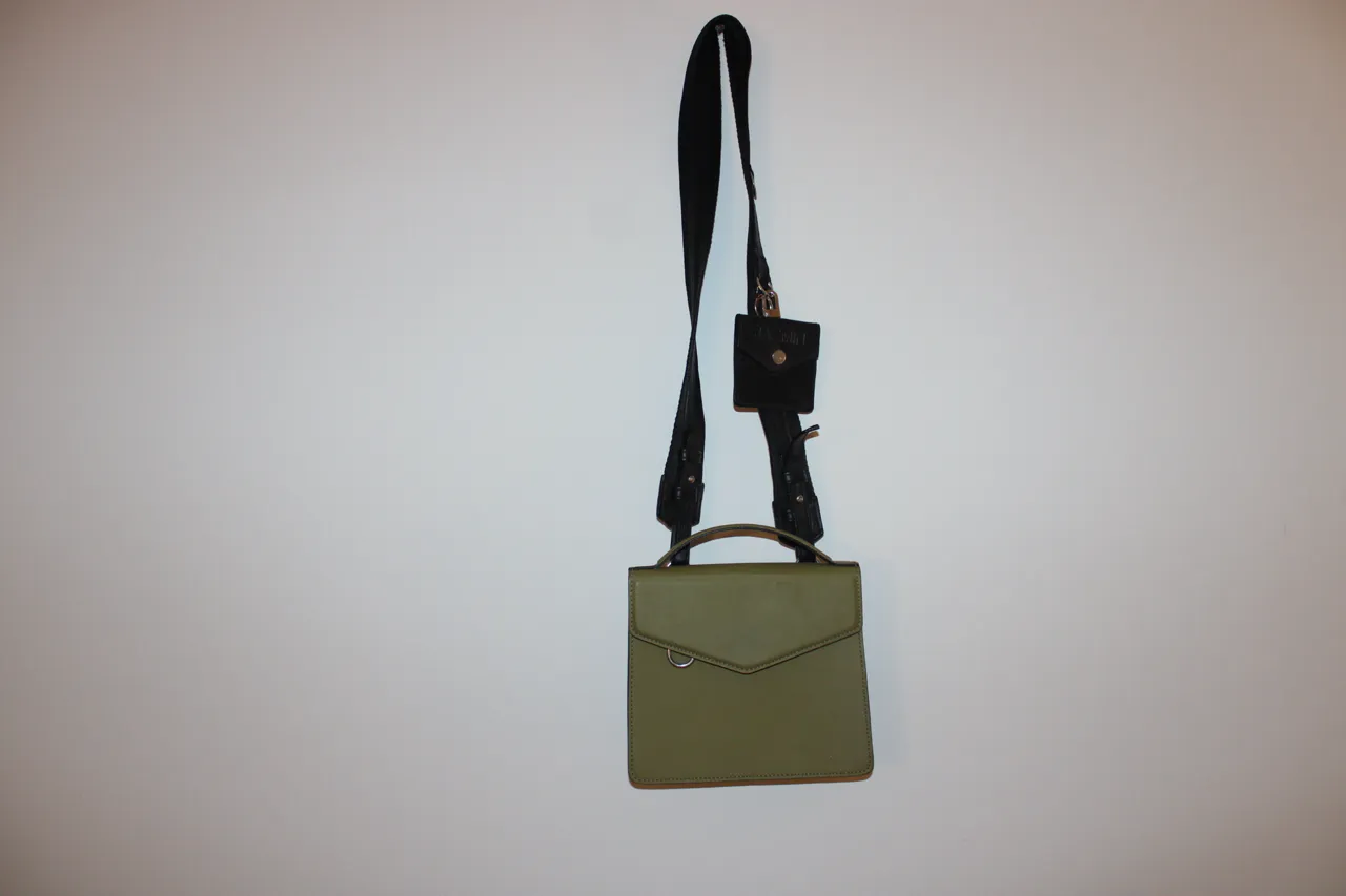 Cartera Jazmín Chebar - imagen 1