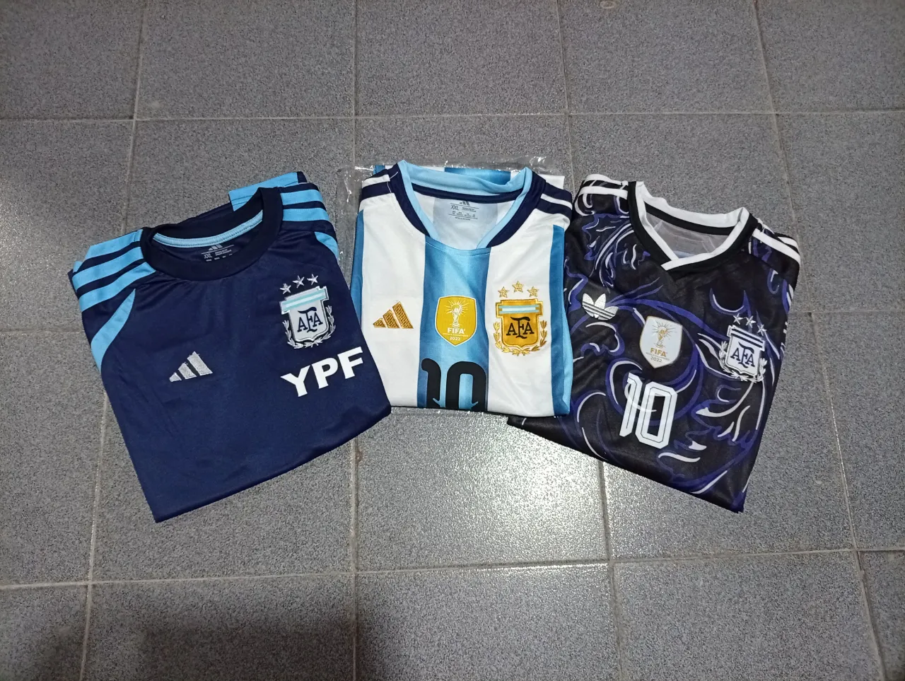 Camiseta Adidas imitación - imagen 1